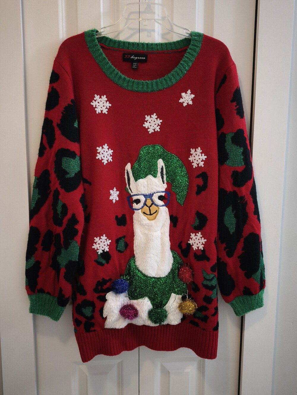 33 Degrees XXL Ugly Christmas Sweater Llama Leopard 3D Pom Pom